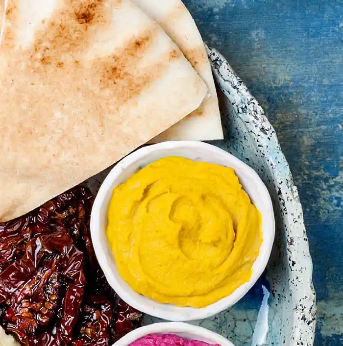 dried tomatoes, pita and hummus